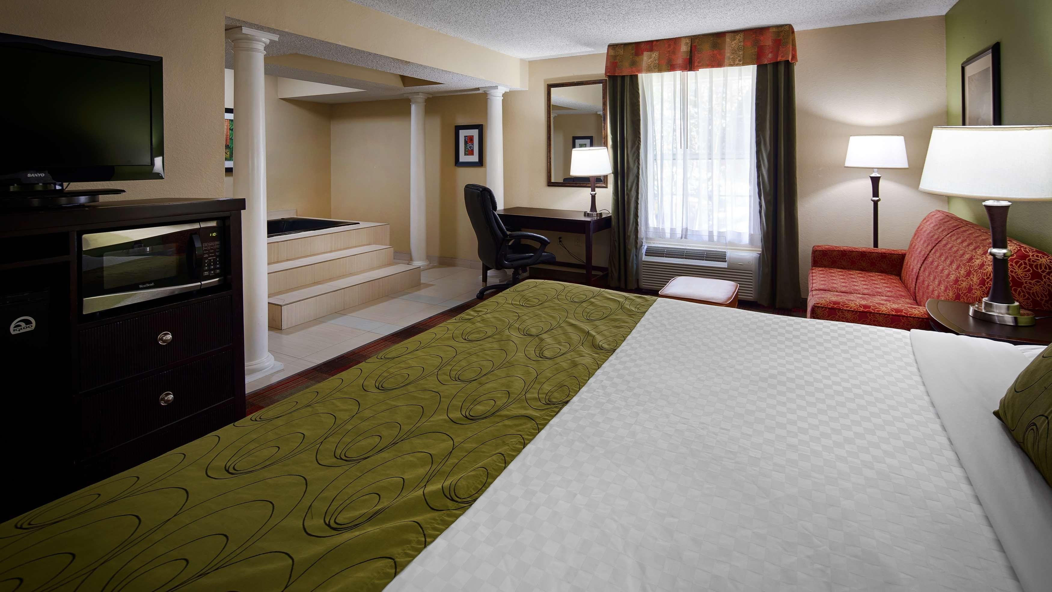 Best Western Plus Addison/Dallas Hotel Eksteriør bilde