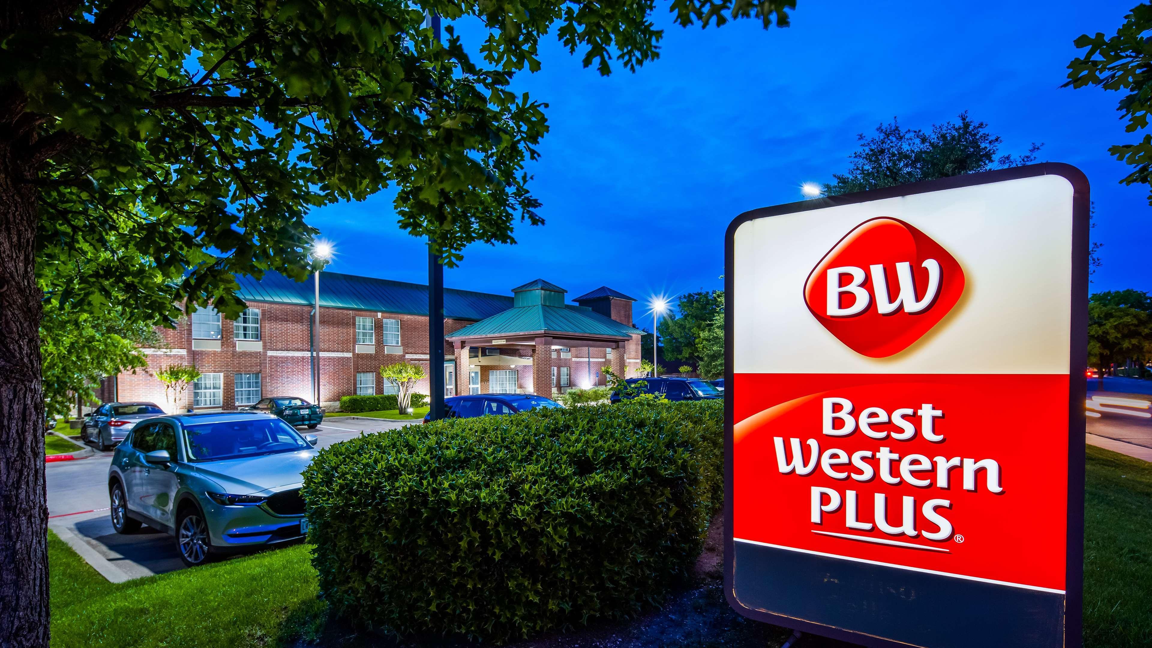 Best Western Plus Addison/Dallas Hotel Eksteriør bilde